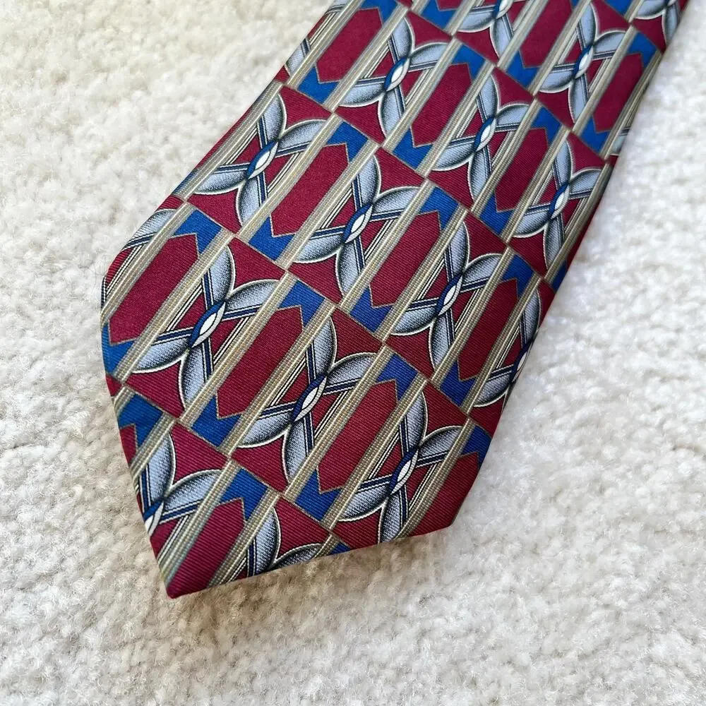 Henry Grethel Maroon Geometric Pattern Vintage Silk Career Necktie